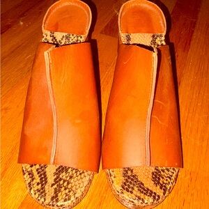 Robert Clergerie Tan Leather Mules with Snakeskin Accent